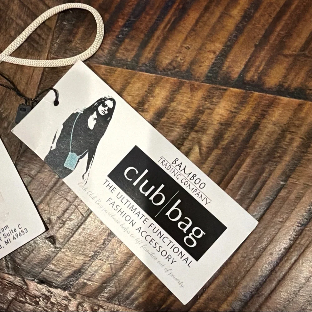 Beaded Metallic Gold Clutch Wristlet and phone holder - Picture 5 of 6